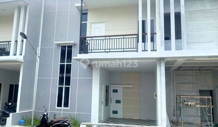 Rumah Minimalis 2 Lantai Town Houae Dekat Ums Surakarta 1