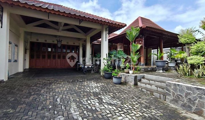 Rumah Joglo Lawasan Nyaman Asri Dekat Alana Hotel Solo