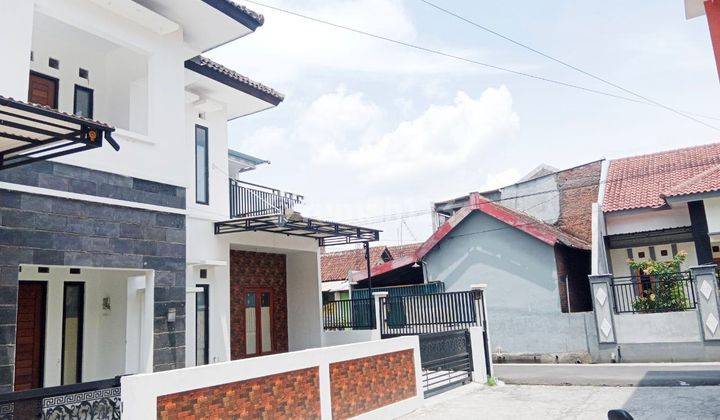 Rumah 2 Lantai Dekat Ums & Goro Assalam Di Pabelan Surakarta  2