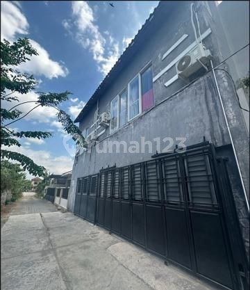 Fajar Indah Exclusive Girls' Boarding House Fully Furnished 2