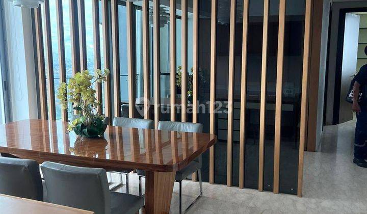 Disewakan Apartemen St Moritz Puri  1