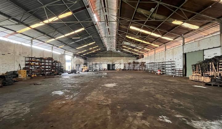 Murah Dijual Cepat Gudang dan Tanah di Kapuk Kayu Besar Hadap Jalan Raya Masuk Kontainer 40Ft