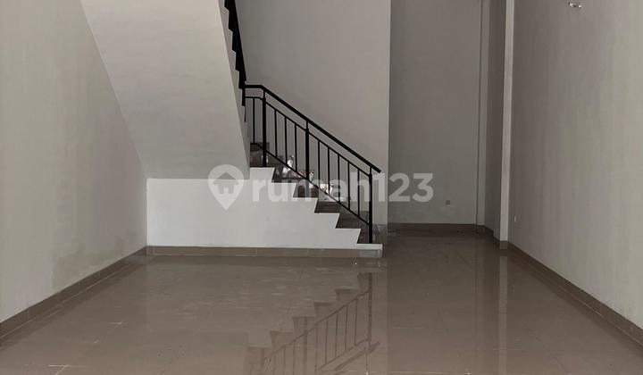 DIJUAL SUPER CEPAT RUKO GOLF ISLAND HADAP JL. BOULEVARD UTAMA LOKASI SANGAT STRATEGIS