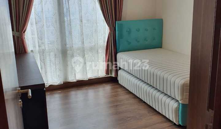 FOR SALE, THE ELEMENTS KUNINGAN APARTMENT. 2 BEDROOMS. FURNISHED. 2