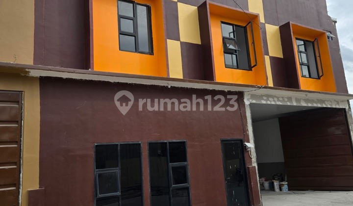 Dijual / Disewa Gudang Kawasan Multiguna Estate Teluk Naga. Luas 12X24m Siap Pakai