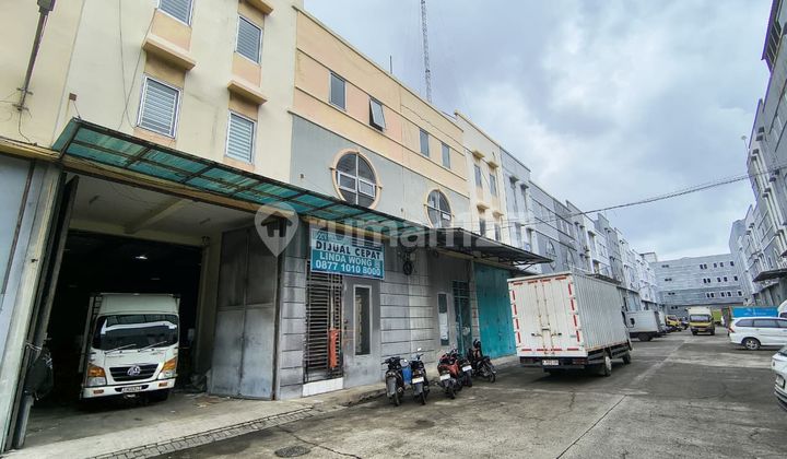 Dijual Gudang Elang Laut Lokasi Strategis. Luas Tanah 10X24