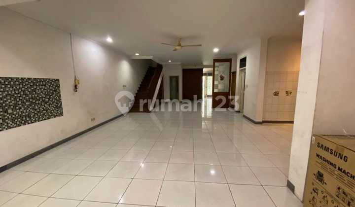Dijual Rumah di Camar PIK. Luas 10x27m Hadap Selatan 2