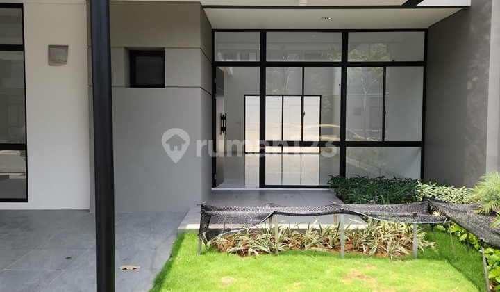 Disewakan Rumah Brand New Villa Pasir Putih Pik 2. Hadap Timur Laut Unfurnished 2