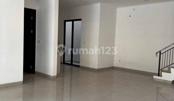 For Sale Fast Millennial Home PIK 2 Georgia Cluster. Size 8x12.5, Move-In Ready