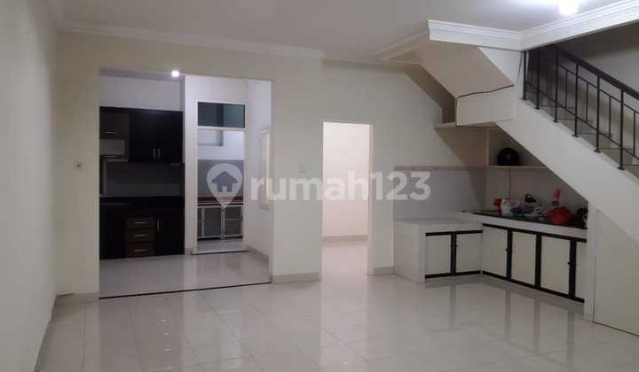 For Rent: Beautiful Ready-to-Live House in Malibu City Resort