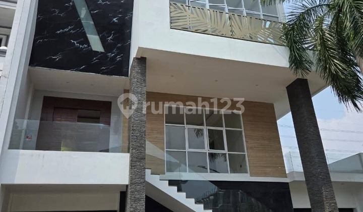 Dijual Rumah Brand New di Florence Pik. Luas 13X20m Dijual Rumah Brand New di Florence Pik. Luas 13X20m