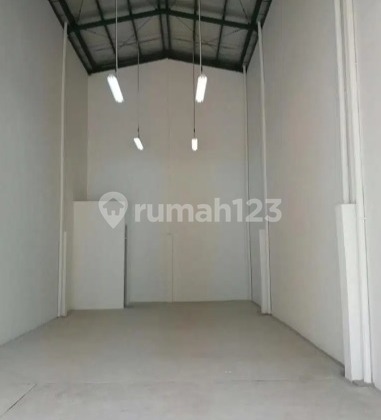 For Rent Bizpark Daan Mogot Warehouse. Area 6x20m For Rent Bizpark Daan Mogot Warehouse. Area 6x20m