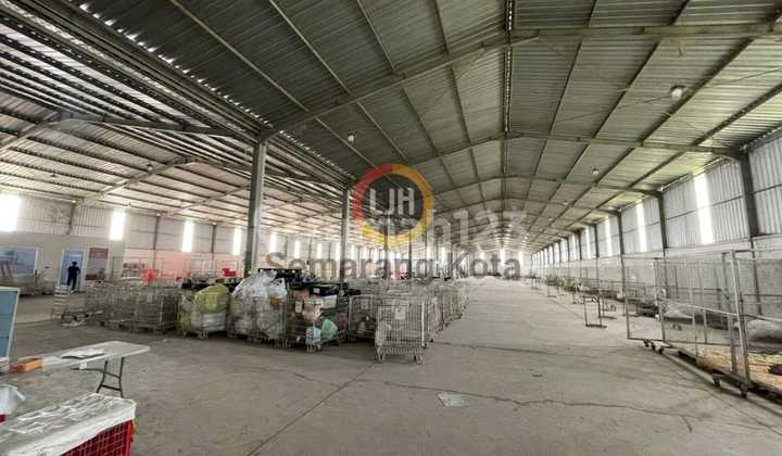 Warehouse on Slamet Riyadi, Batang
