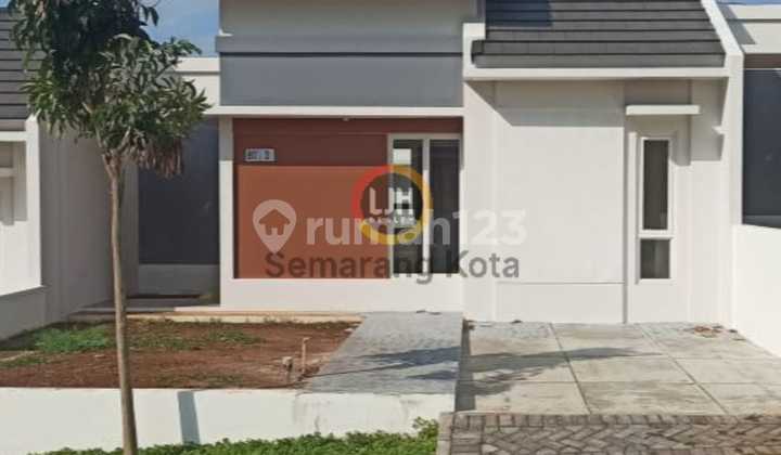 Rumah Siap Huni di Bsb 1