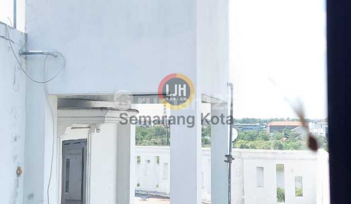 Rumah di jalan Barito 2