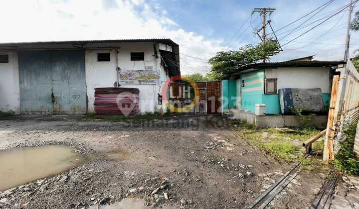 Gudang siap pakai di jalan Subali 2