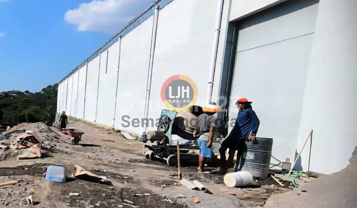 Gudang di Kawasan Industri Candi 2