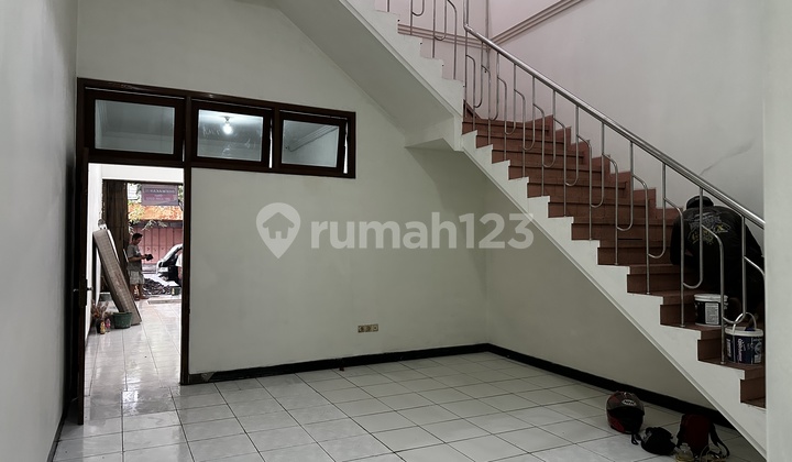 Ruko Di Mt Haryono Strategis Untuk Toko 2