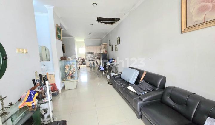 Ready-to-Occupy House in Citra 1 Extension West Jakarta Strategic Location Negotiable 1