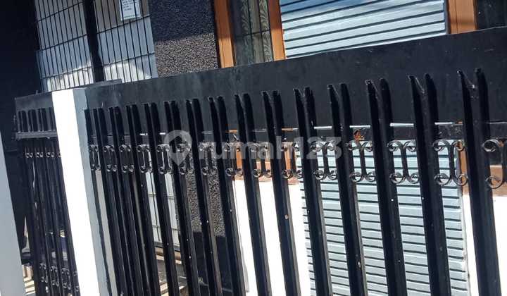 Rumah Di Jakarta Barat