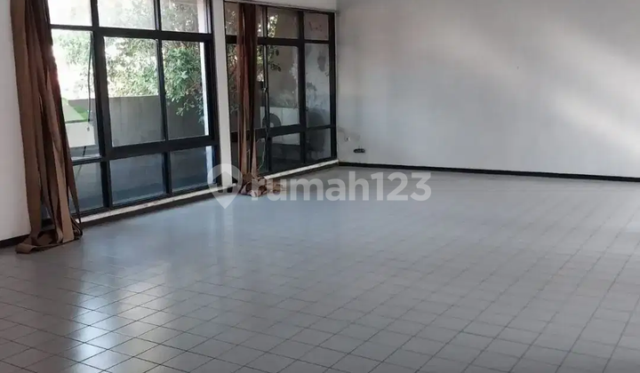 Rumah Kantor Siap Pakai Jalan Imam Bonjol Strategs Pusat Kota 2