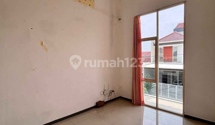 Well-Maintained Minimalist House Ready to Occupy Purimas Near UPN Merr 2