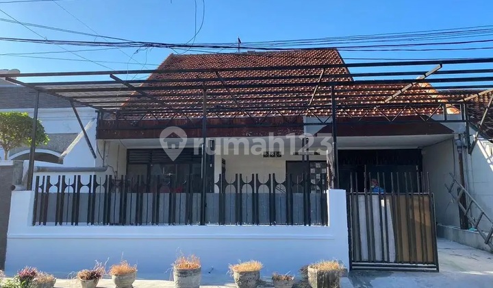 Rumah Siap Huni Tenggilis dekat UBAYA 