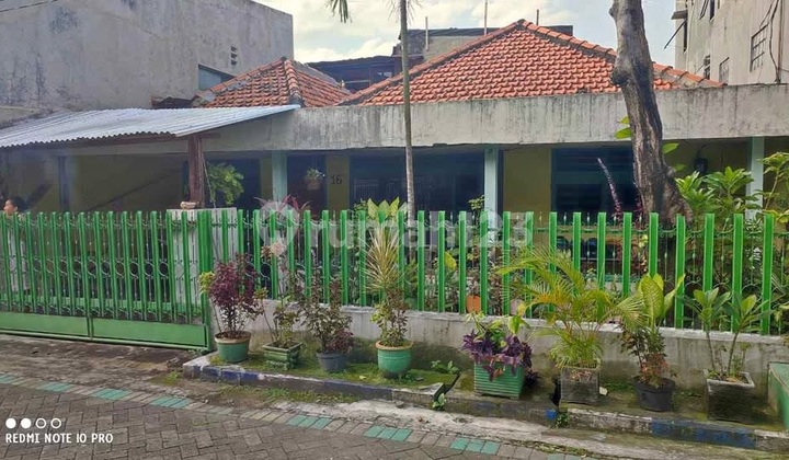 Rumah Lama Butuh Renov Ketintang dekat Raya A Yani Rumah Lama Butuh Renov Ketintang dekat Raya A Yani