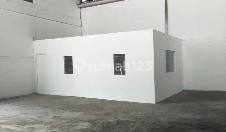 Warehouse for Rent in Tambak Langon Ready to Use