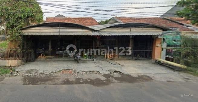 Gayungsari Main Road Suitable for Business Twin Row Street near A Yani Main Road 1