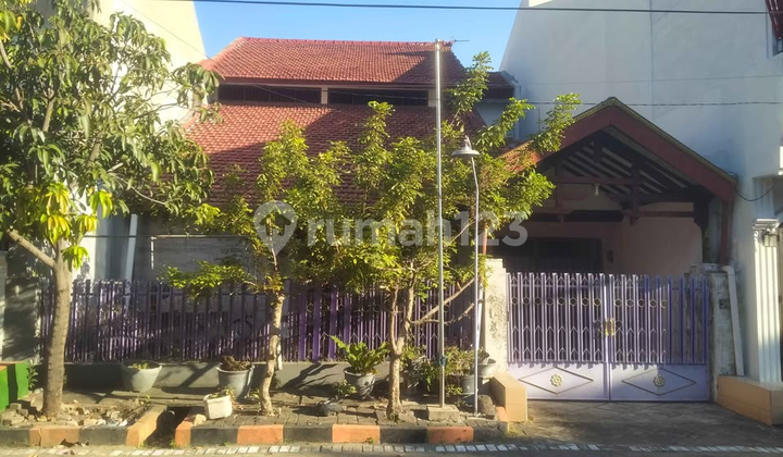 Tenggilis Mejoyo House Strategic Location Near Ubaya 1