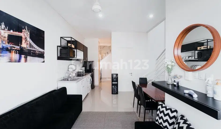 Rumah Rungkut Siap Huni Full Furnish Dekat Merr 2