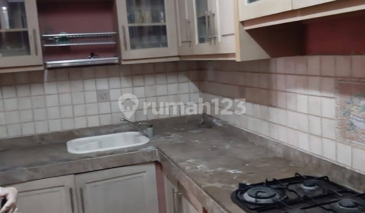 Luxury HOOK House Ready to Live Margorejo Indah Strategic near Raya A Yani 2