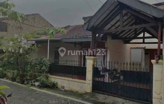 Rumah Terawat Siap Huni Semolowaru dekat UNTAG dan MERR 1