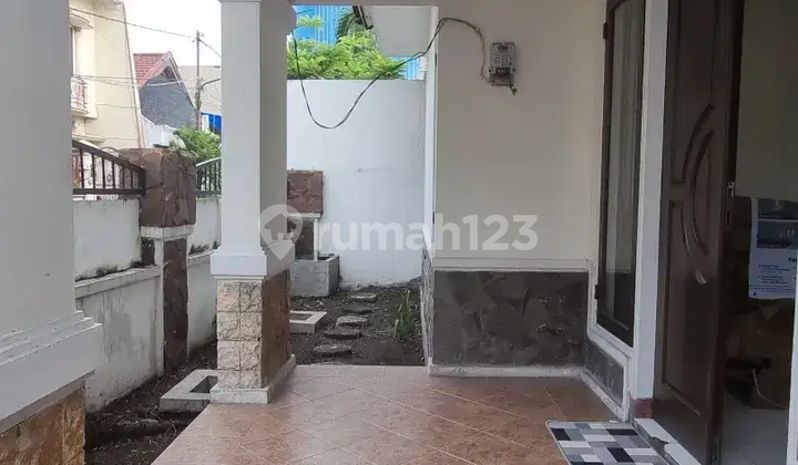 Rumah Klampis Terawat Siap Huni dekat MERR dan Galaxy Mall 2