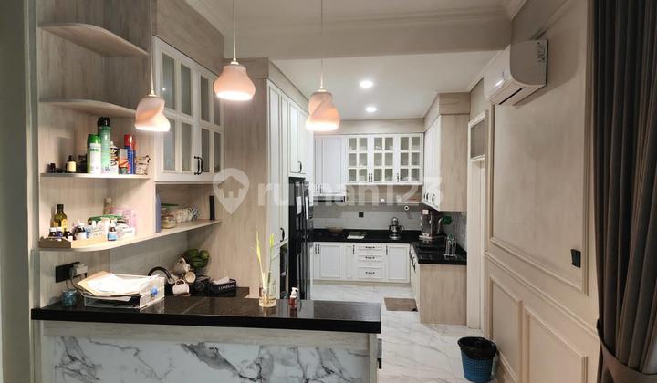 Rumah Mewah Semi Furnish Ketintang