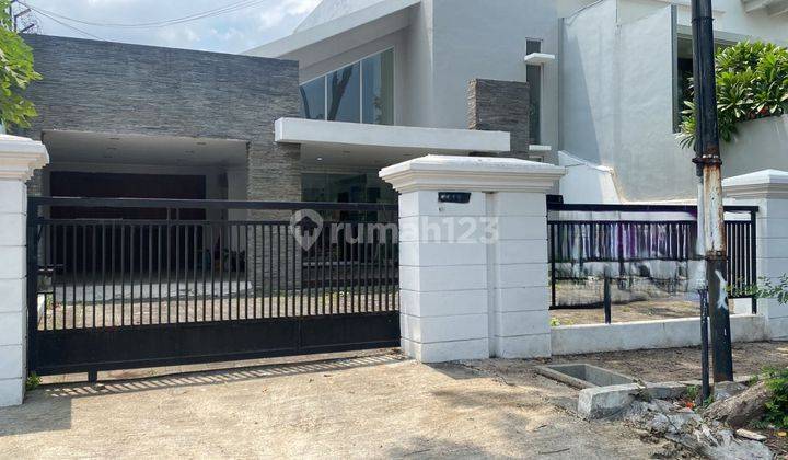 Rumah Usaha Siap Huni Wr Supratman Lokasi Tengah Kota  1