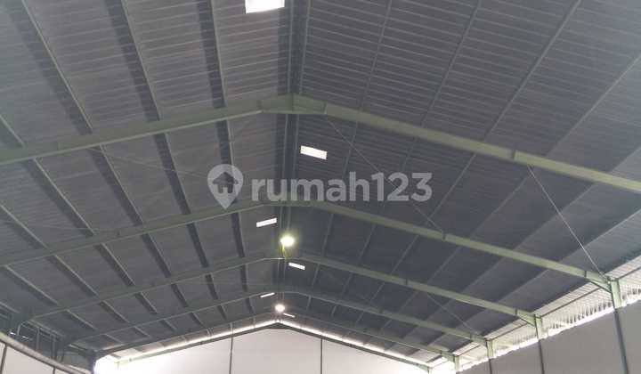 Warehouse for Rent in Tambak Langon Ready to Use