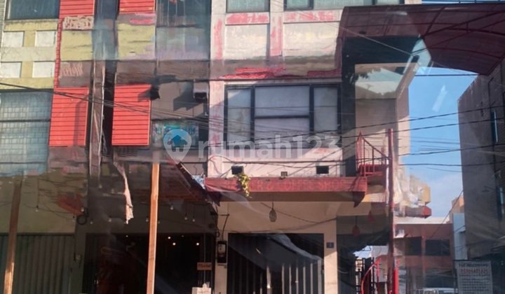 For Rent 3-Story Shophouse in Strategic Nginden Location, Suitable for Business, Office, etc. For Rent 3-Story Shophouse in Strategic Nginden Location, Suitable for Business, Office, etc.