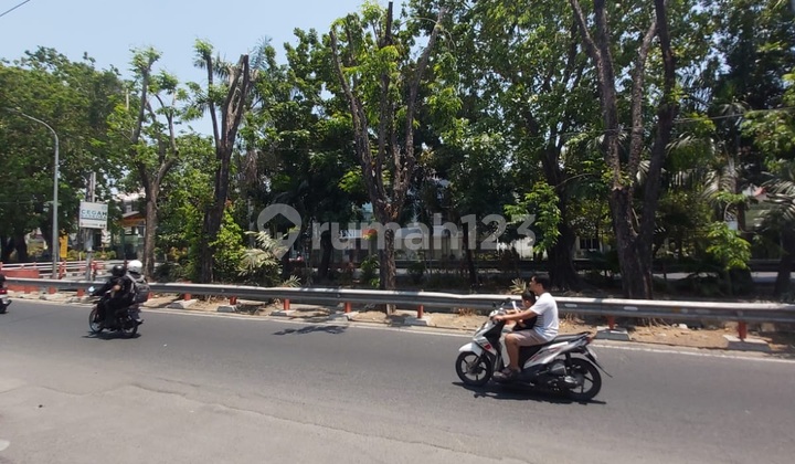 For Rent 3-Story Shophouse in Strategic Nginden Location, Suitable for Business, Office, etc. 2