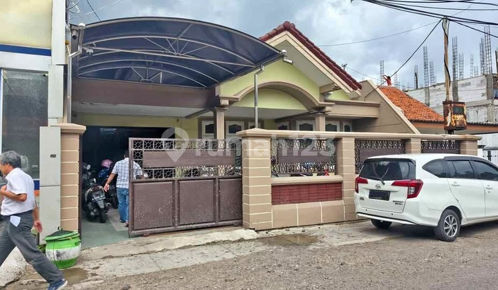 Rumah Siap Huni Gayungsari Cocok Kantor / Rumah Pribadi Strategis dekat Raya A Yani 