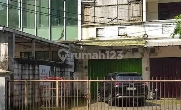 Shop ready to use, Puri Jambangan, strategic location, fully furnished. Shop ready to use, Puri Jambangan, strategic location, fully furnished.