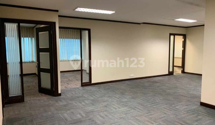 Mayapada 2 Tower Sudirman 361 m2 Contact Ayu 081282365373 Mayapada 2 Tower Sudirman 361 m2 Contact Ayu 081282365373