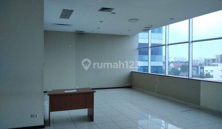  Is Plaza Pramuka matraman, 50m2 98m2 Hub Ayu 081282365373 1