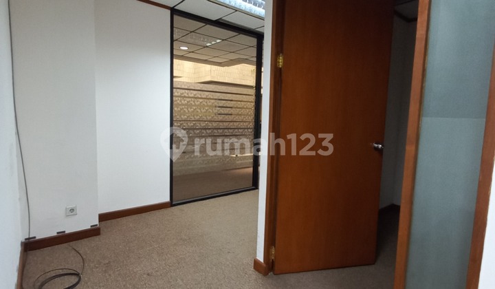 Lina Building Kuningan 75m2 Fitted Hub Ayu 081282365373