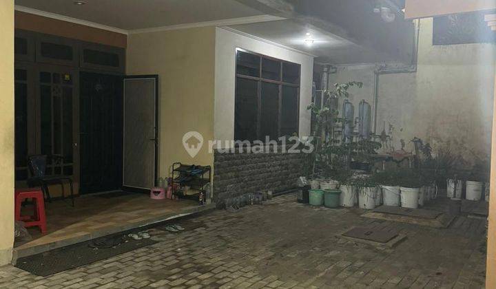 SEWA Rumah 2 Lantai Nirwana Eksekutif Jalan Lebar Dekat MERR 1