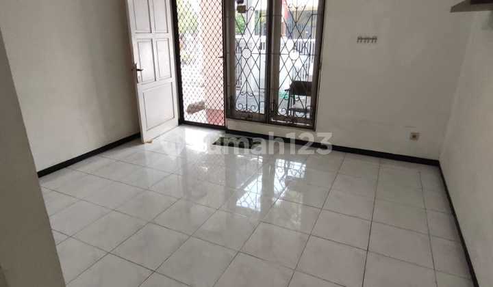 Rumah Bagus Graha Tirta Sidoarjo Dekat Exit Tol 2