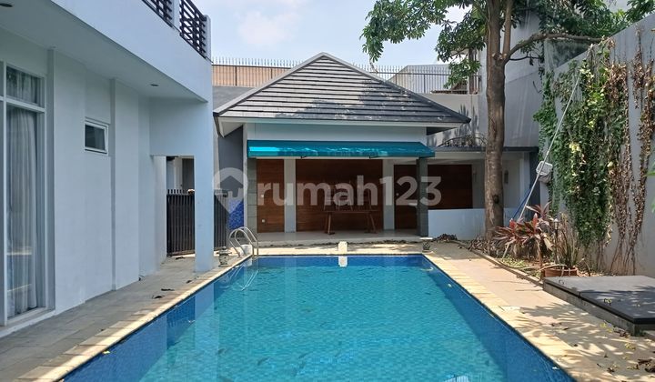 Nice Rental House With Swimming Pool In Kebayoran Bintaro Jaya
