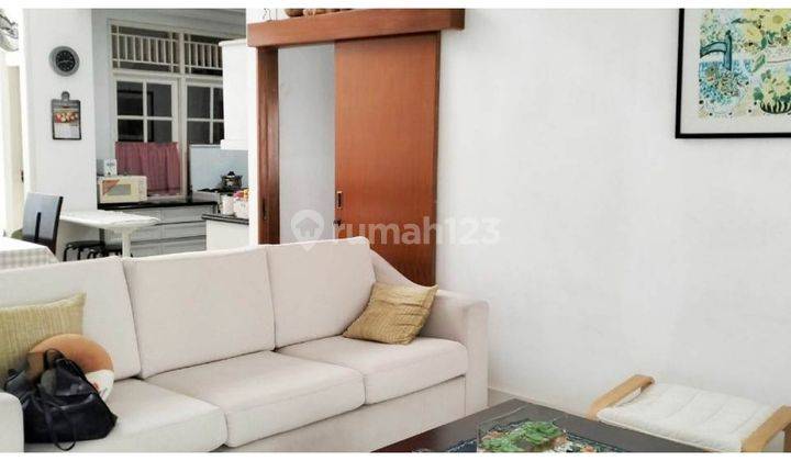  Rumah Semi Furnished Bagus SHM - Sertifikat Hak Milik di Sek 5 Bintaro Jaya, Bintaro 1