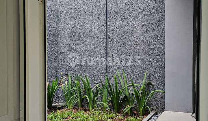 Dijual Rumah di Maleo Bintaro Jaya Sektor 9 | LT 144 m², vv+nny 2